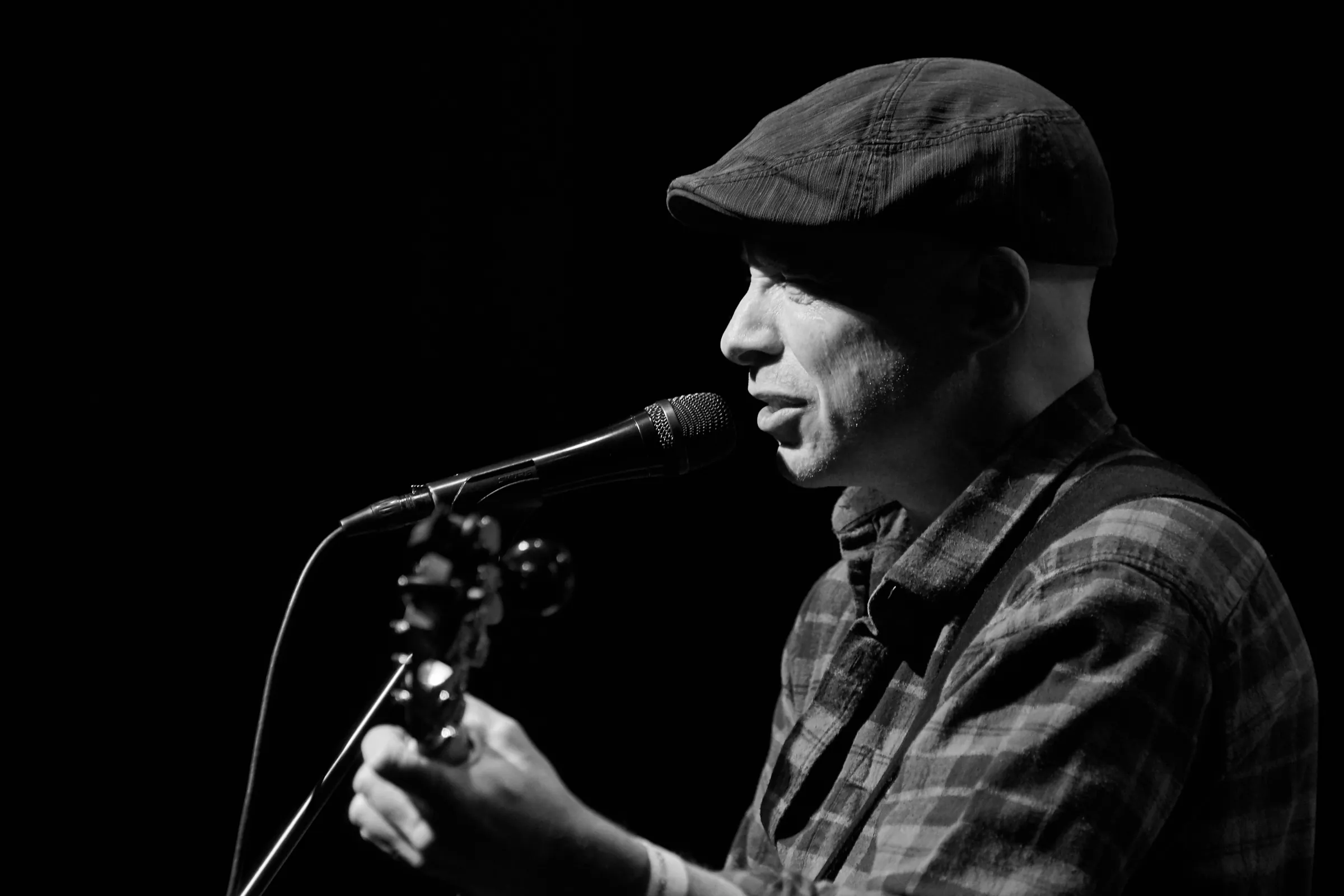 Dave Arrowsmith performing at Mill Arts Centre, Banbury